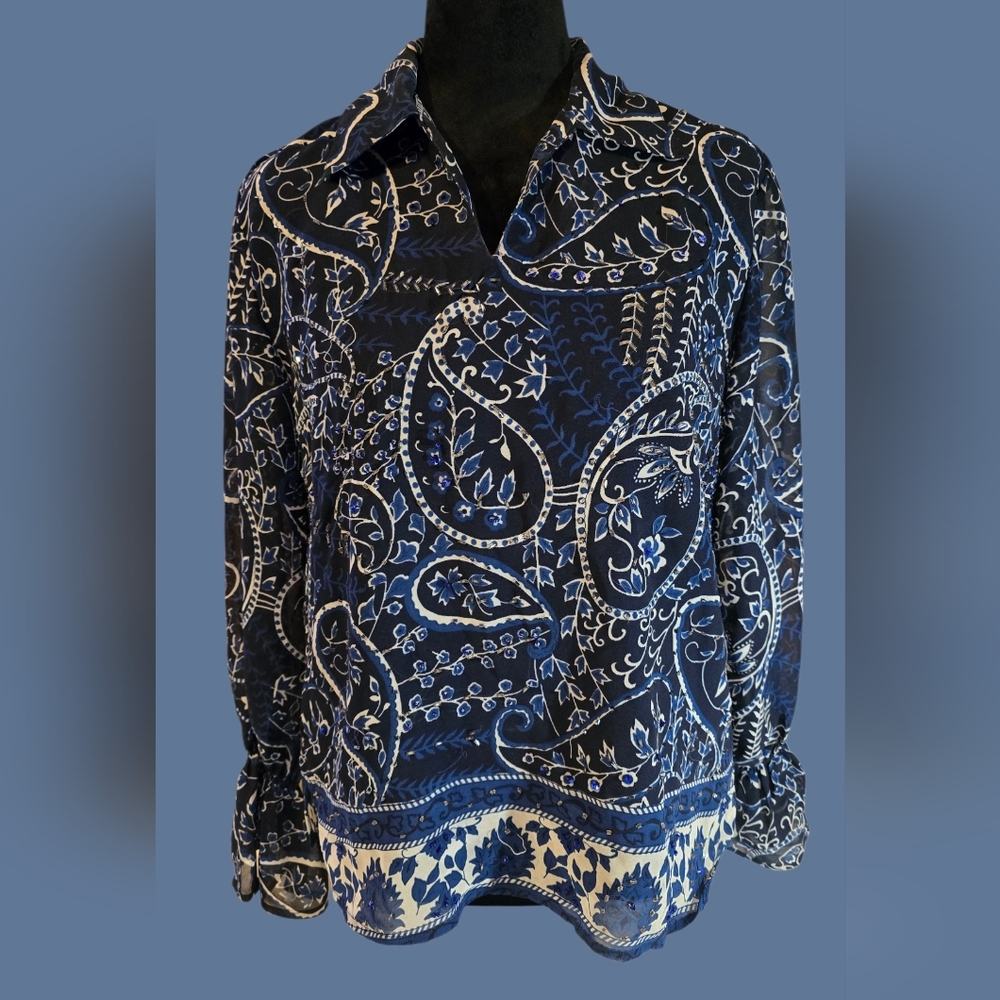 Unique Spectrum Blouse Medium